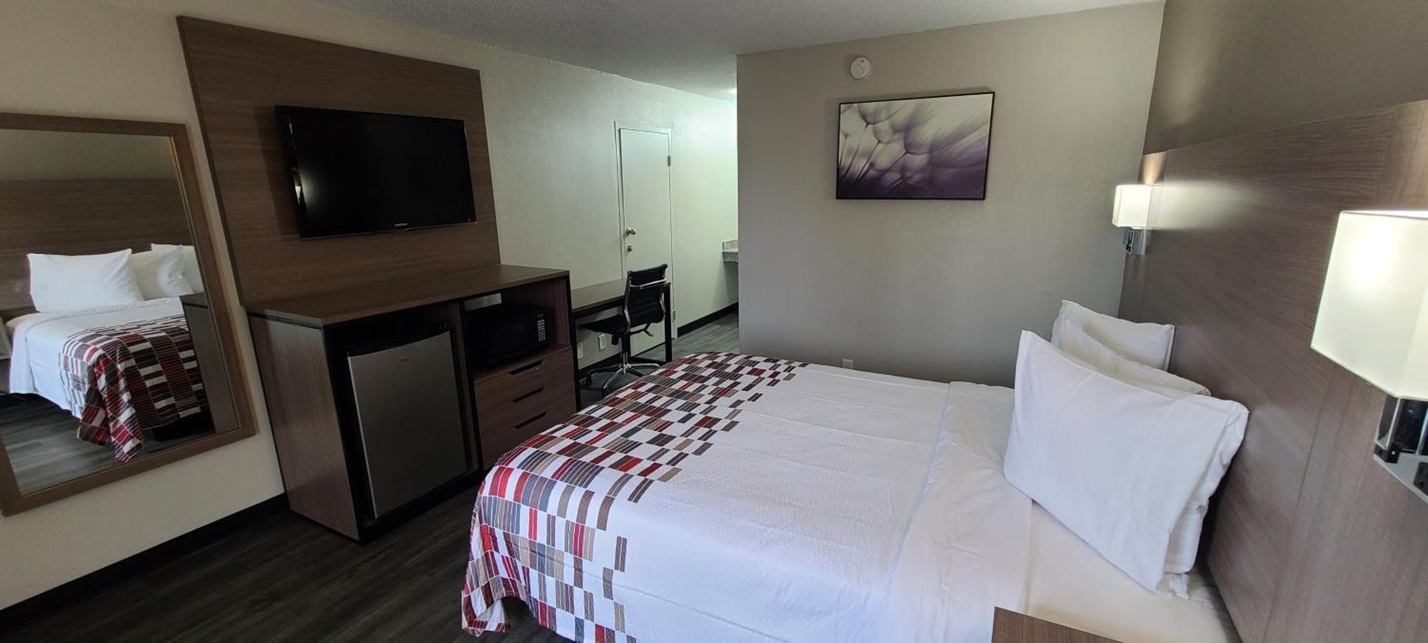 Red Roof Inn Charlotte - Airport Dış mekan fotoğraf