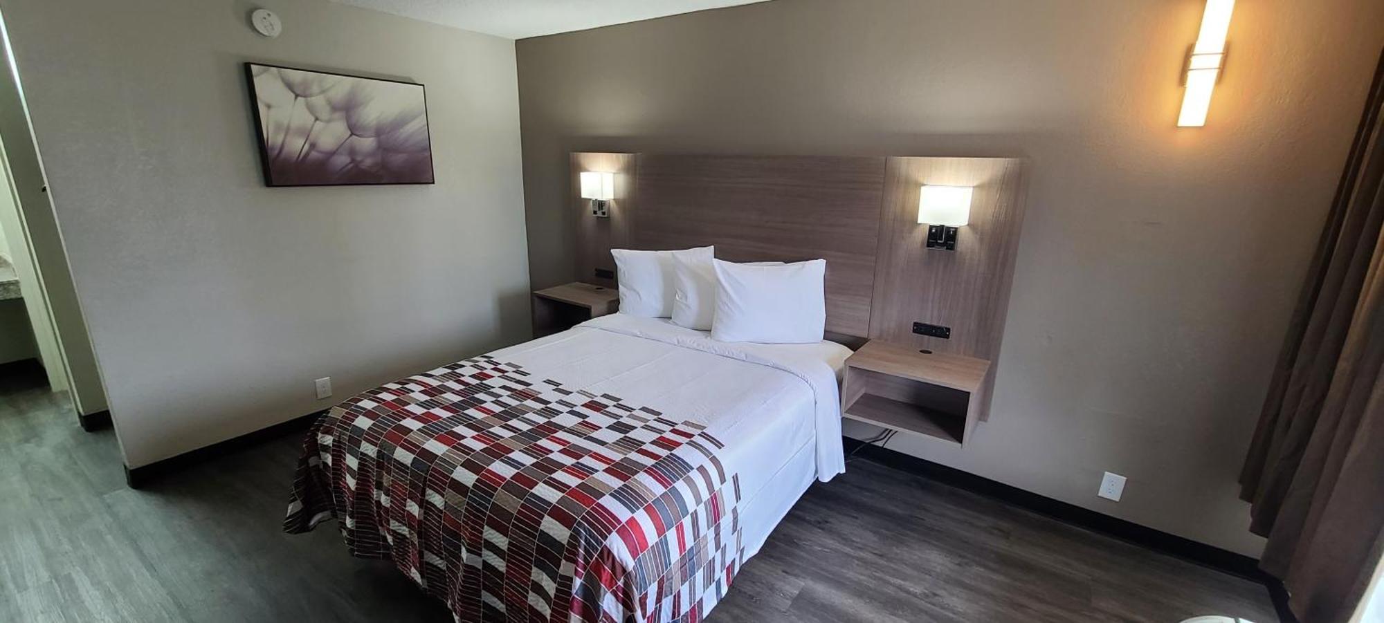 Red Roof Inn Charlotte - Airport Dış mekan fotoğraf